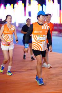 BIB: 211, 24671
                            <button type="button" onclick="openModal(22845304)" class="btn btn-primary btn-sm float-right btn-popup" data-toggle="modal" data-target=".modal-high-quality">
                        <i class="fas fa-shopping-cart"></i> Add to Cart
                    </button>
                                            <button type="button" onclick="isThisMe(22845304, true)" class="btn btn-success btn-sm float-right btn-popup btn-isme hidden" data-toggle="tooltip" data-placement="bottom" title="นี่คือรูปของคุณใช่ไหม คลิกที่นี่เพื่อเอาเข้าอัลบั้ม">
                        <i class="fas fa-plus"></i> Add to album
                    </button>
                    <button type="button" onclick="isThisMe(22845304, false)" class="btn btn-warning btn-sm float-right btn-popup btn-isnotme hidden">
                        <i class="fas fa-ban"></i> Remove from album
                    </button>